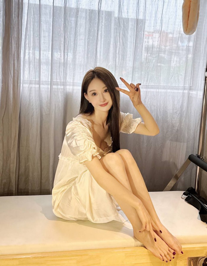 三年高清观看免费大全哔哩哔哩视频全集,热门网剧免费在线观看